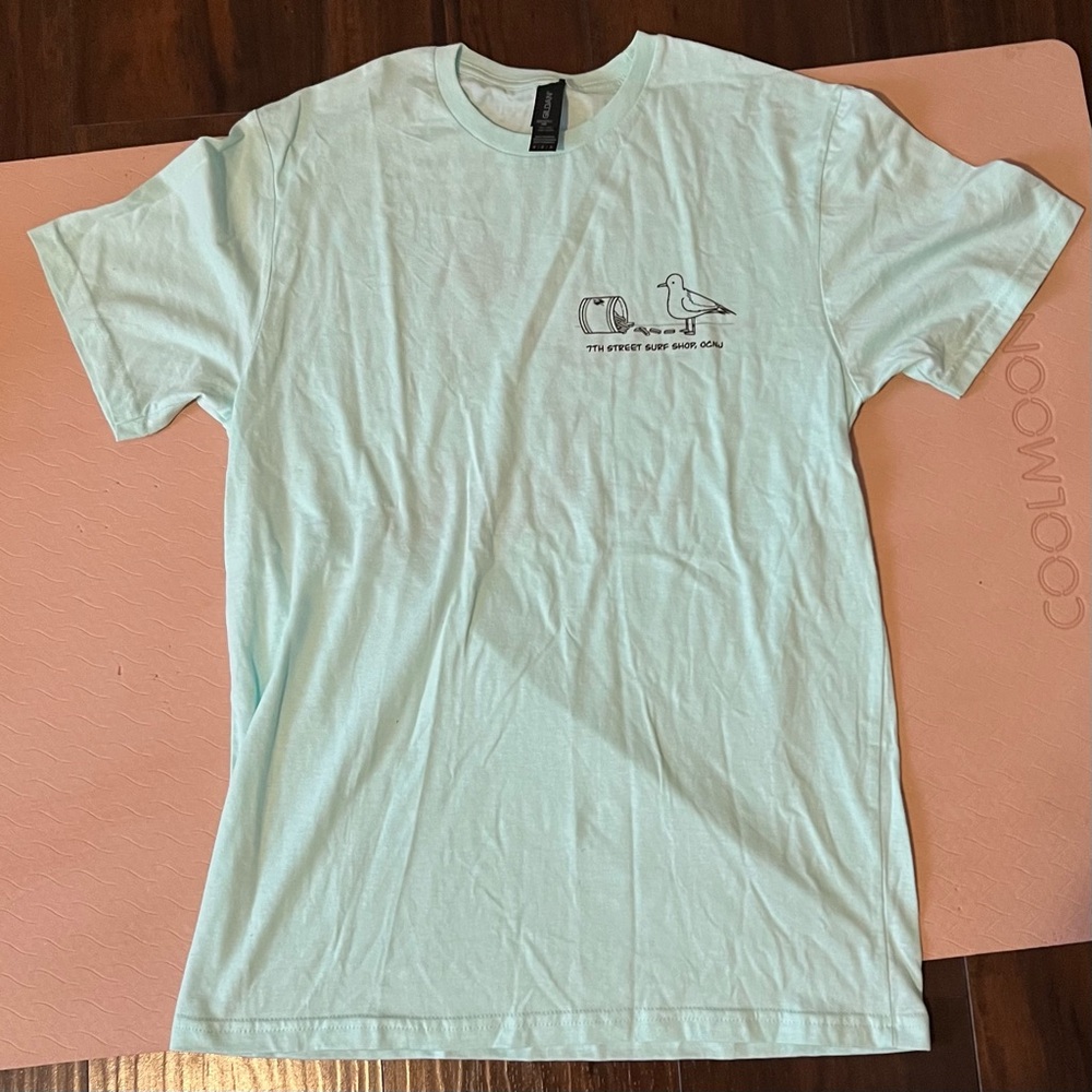 Light Aqua Graphic Tee - Unbranded